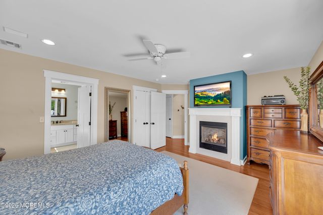 226 Bay Stream Drive, Toms River, NJ 08753