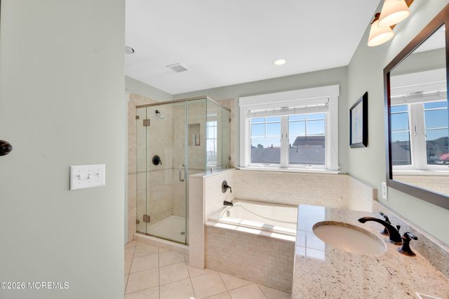 226 Bay Stream Drive, Toms River, NJ 08753