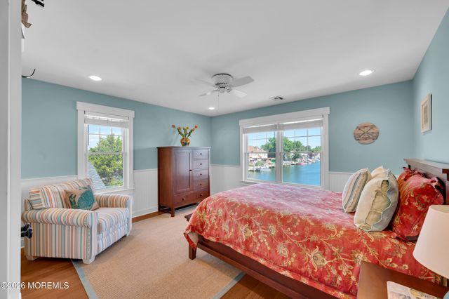 226 Bay Stream Drive, Toms River, NJ 08753