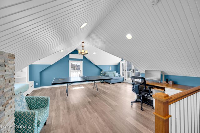 226 Bay Stream Drive, Toms River, NJ 08753