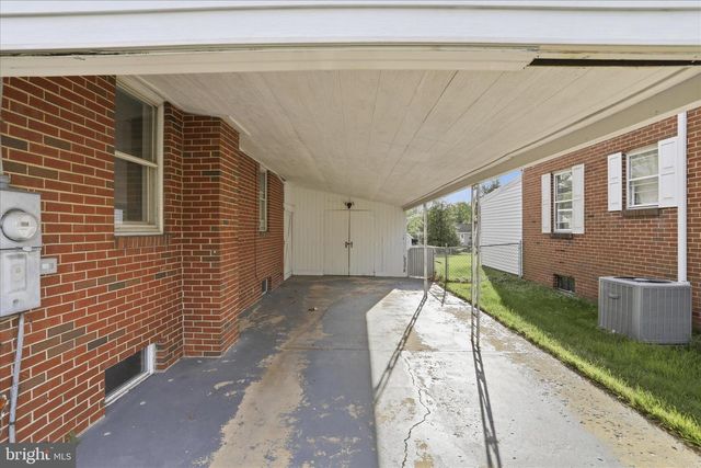 409 S ARTIZAN ST, Williamsport, MD 21795