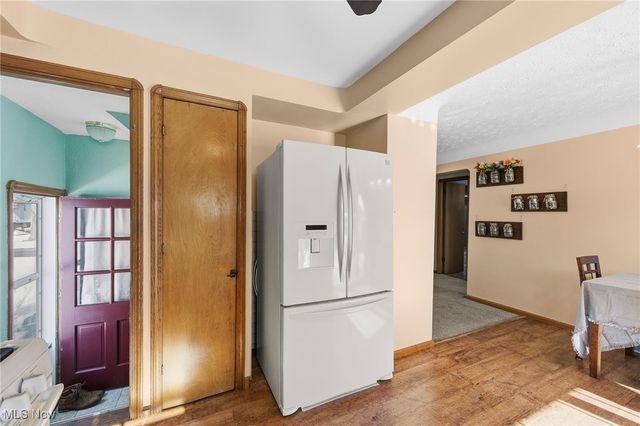 7503 Essen Avenue, Parma, OH 44129