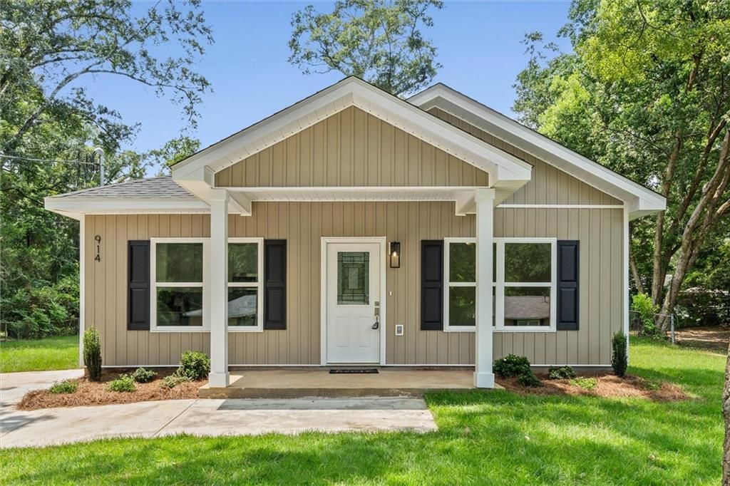 914 Stuart Drive W, Mobile, AL 36605