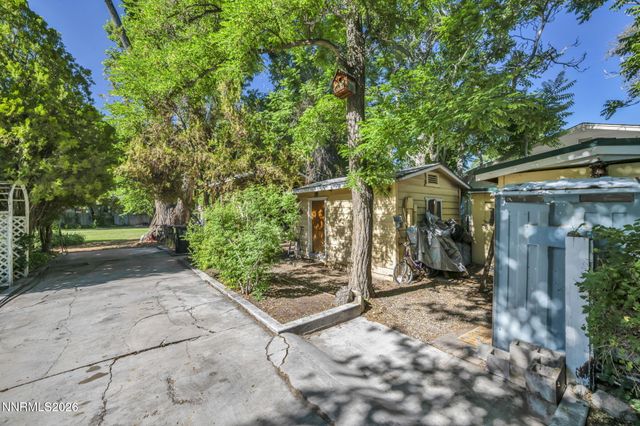 98 Tolas Place, Fallon, NV 89406