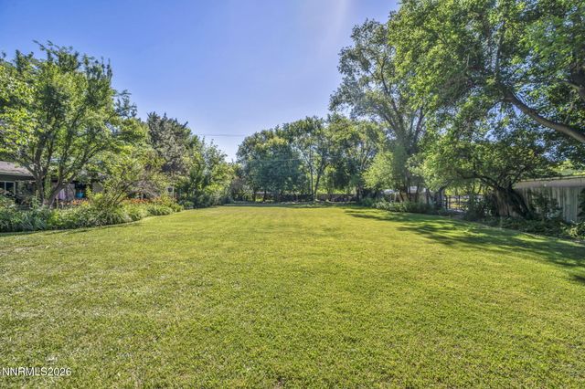 98 Tolas Place, Fallon, NV 89406