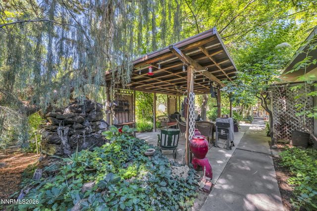98 Tolas Place, Fallon, NV 89406