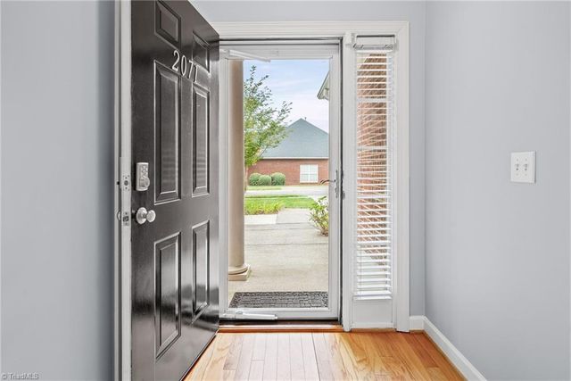 2071 Salisbury Square, Winston-salem, NC 27127