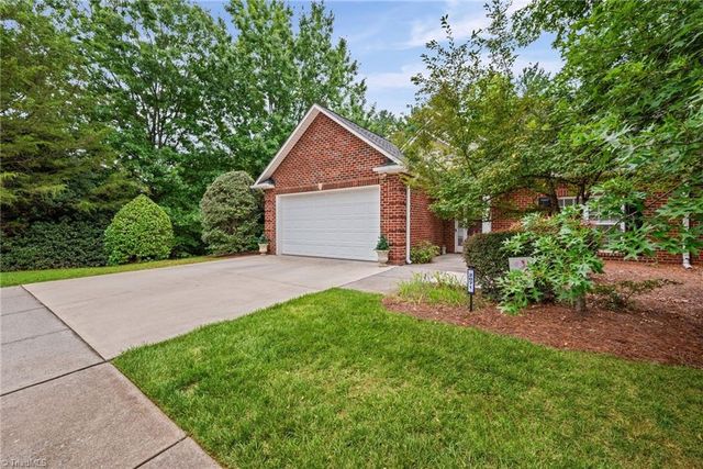 2071 Salisbury Square, Winston-salem, NC 27127