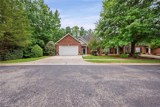 2071 Salisbury Square, Winston-salem, NC 27127