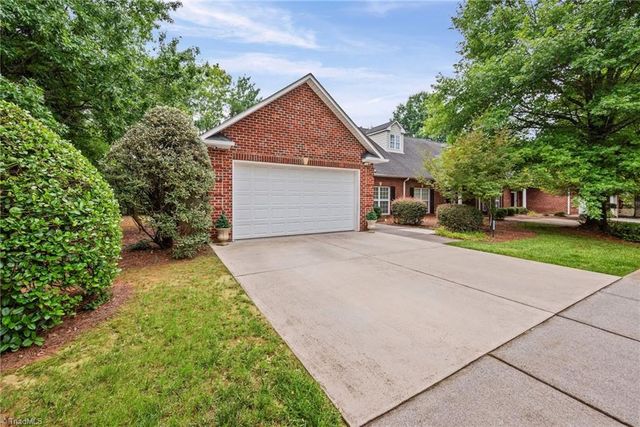 2071 Salisbury Square, Winston-salem, NC 27127