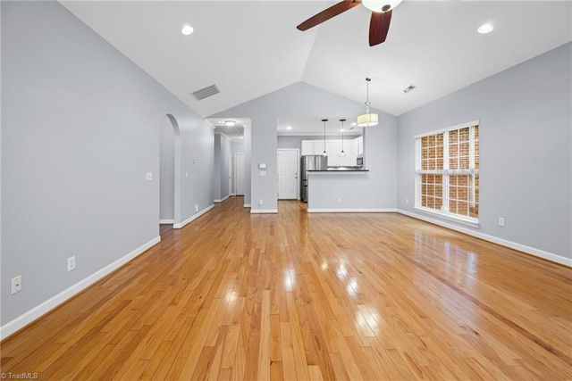 2071 Salisbury Square, Winston-salem, NC 27127