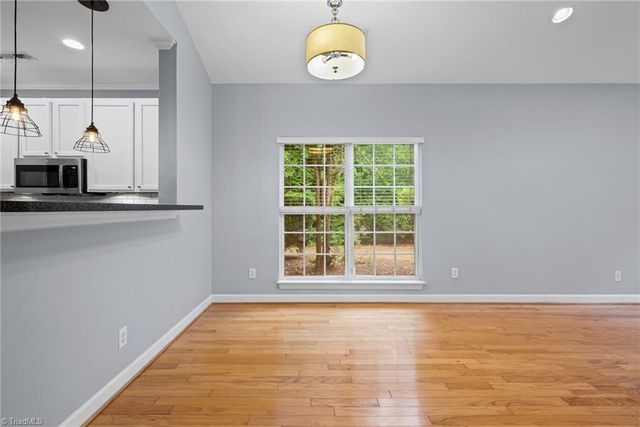 2071 Salisbury Square, Winston-salem, NC 27127
