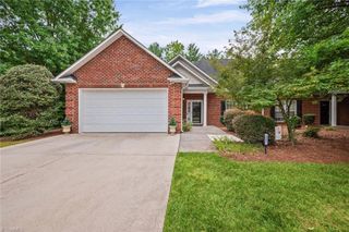 2071 Salisbury Square, Winston-salem, NC 27127