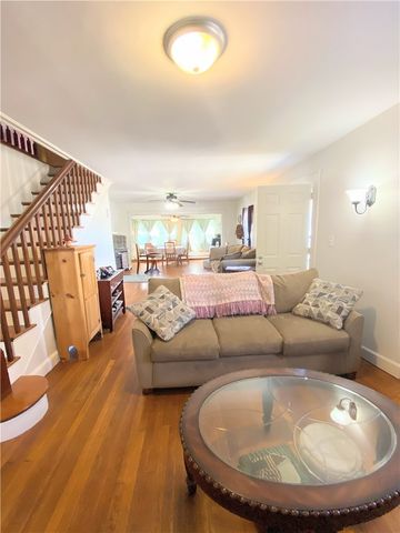 128 Fern Street, Warwick, RI 02889