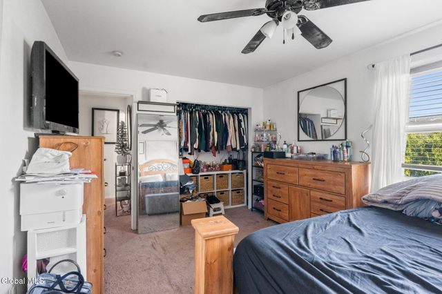 65 Wynantskill Way, Troy, NY 12180