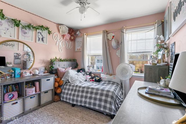 65 Wynantskill Way, Troy, NY 12180