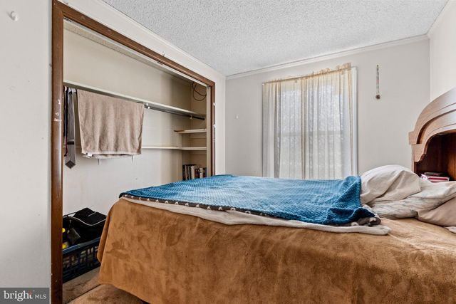 430 FAIRVIEW RD, Manheim, PA 17545