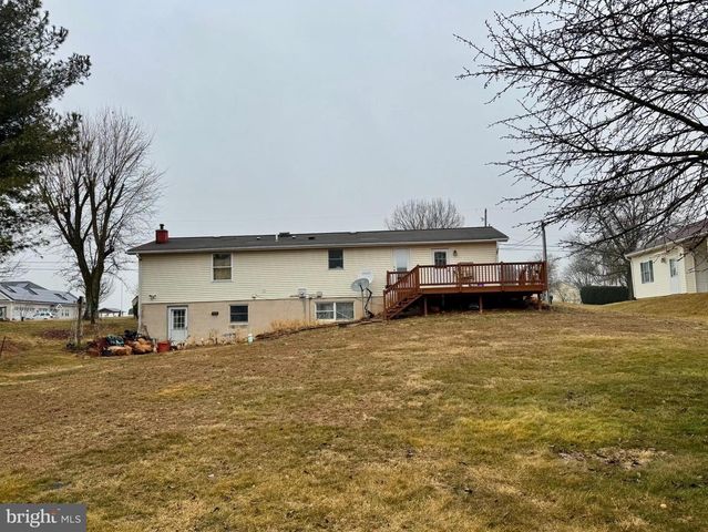 430 FAIRVIEW RD, Manheim, PA 17545