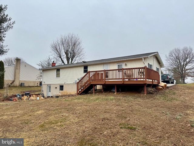 430 FAIRVIEW RD, Manheim, PA 17545