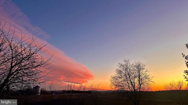 430 FAIRVIEW RD, Manheim, PA 17545