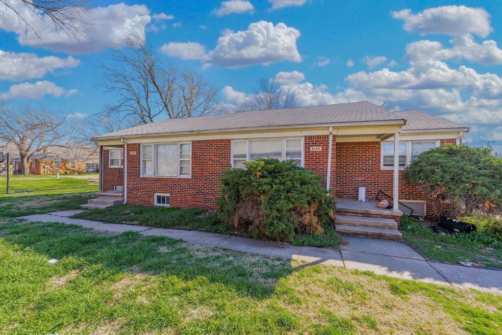 6142 E Harry St, Wichita, KS 67218