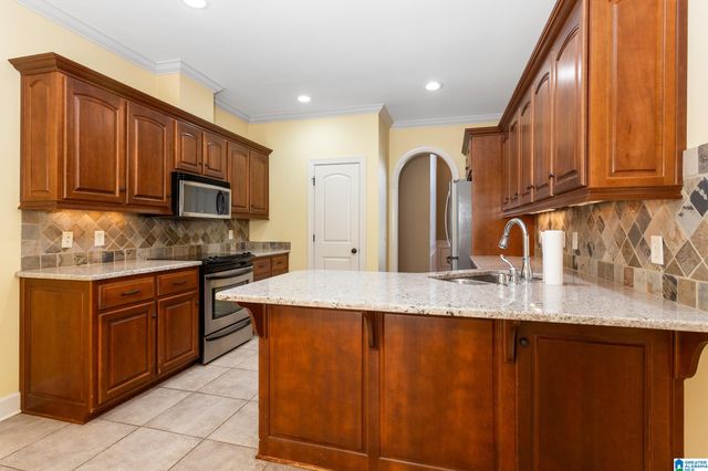 5001 GIHON CIRCLE, Trussville, AL 35235