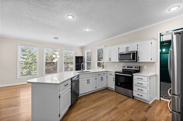13001 Slater Street, Overland Park, KS 66213
