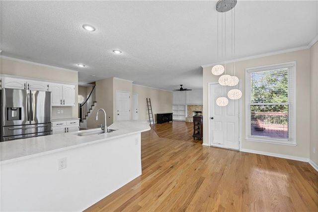 13001 Slater Street, Overland Park, KS 66213
