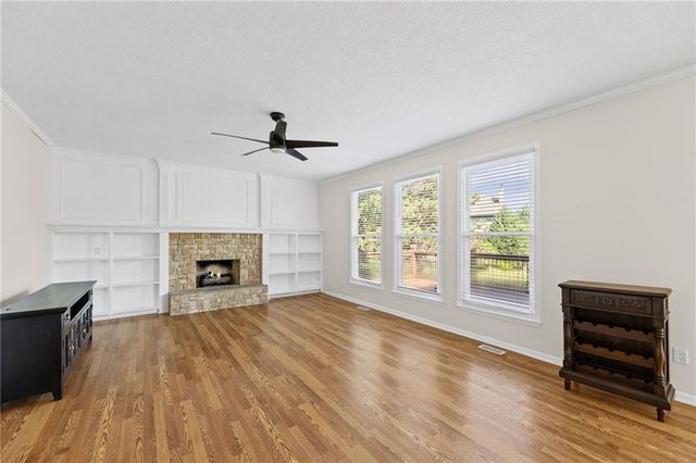 13001 Slater Street, Overland Park, KS 66213