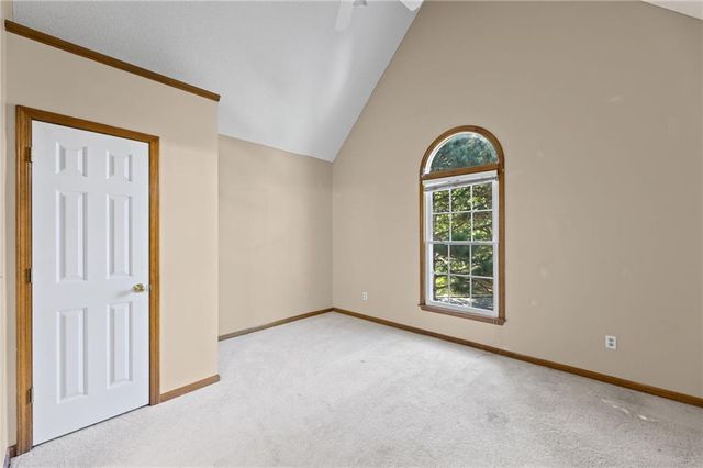 13001 Slater Street, Overland Park, KS 66213