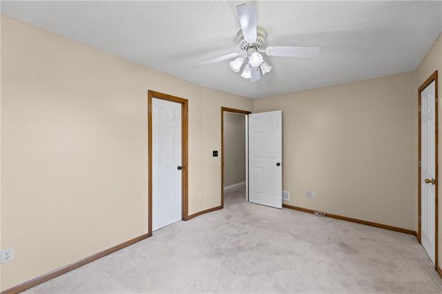 13001 Slater Street, Overland Park, KS 66213