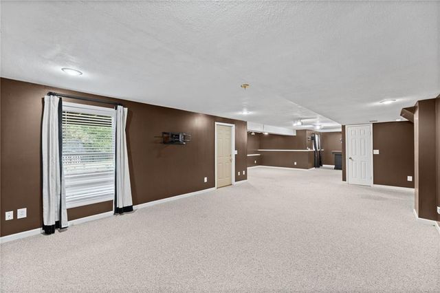 13001 Slater Street, Overland Park, KS 66213