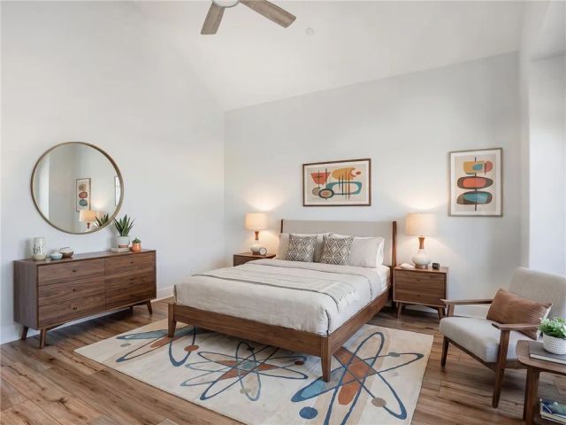 301 Kansas C, El Segundo, CA 90245
