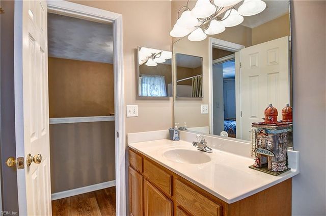 231 Fallawater WAY, Suffolk, VA 23434