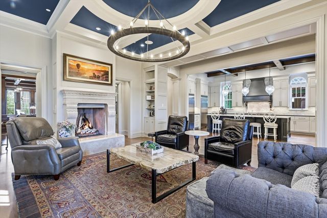 201 Park Ridge Boulevard, Southlake, TX 76092