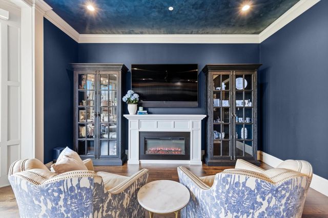 201 Park Ridge Boulevard, Southlake, TX 76092