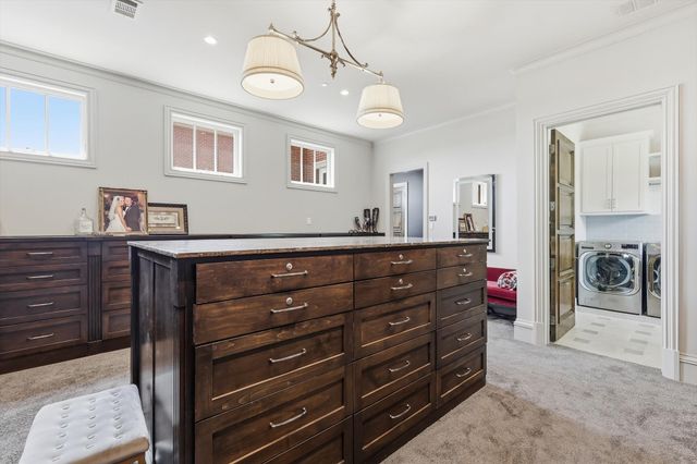 201 Park Ridge Boulevard, Southlake, TX 76092