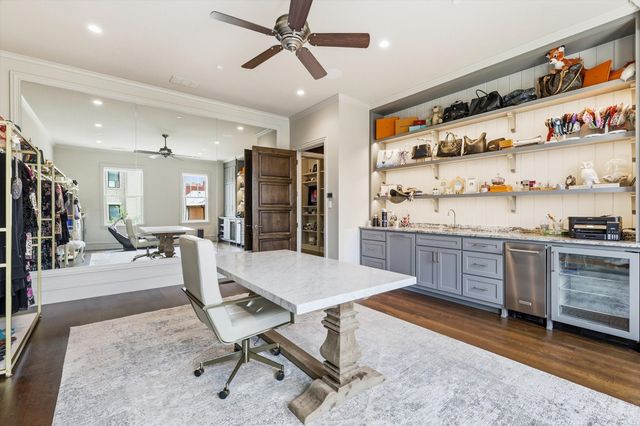 201 Park Ridge Boulevard, Southlake, TX 76092