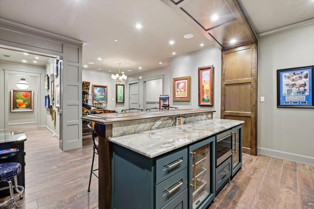 201 Park Ridge Boulevard, Southlake, TX 76092