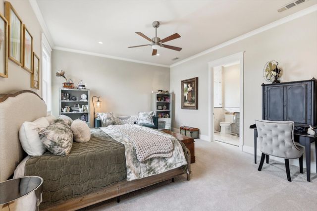 201 Park Ridge Boulevard, Southlake, TX 76092