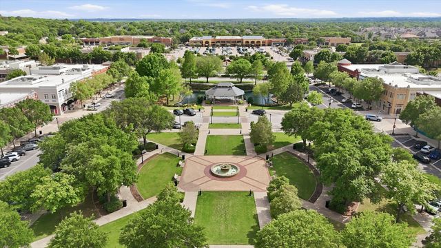 201 Park Ridge Boulevard, Southlake, TX 76092