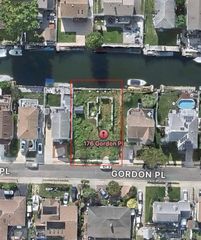 176 Gordon Place, Freeport, NY 11520