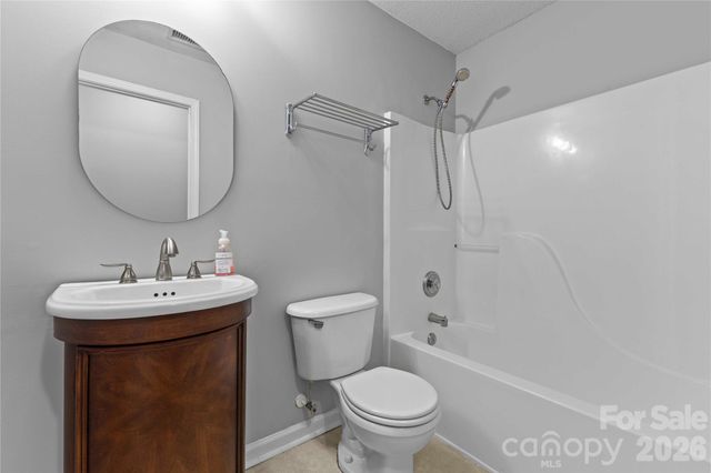 8455 Angwin Place, Charlotte, NC 28262