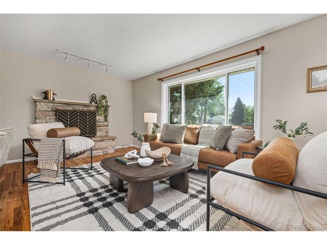 3201 S Glencoe St, Denver, CO 80222