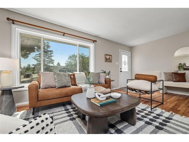3201 S Glencoe St, Denver, CO 80222