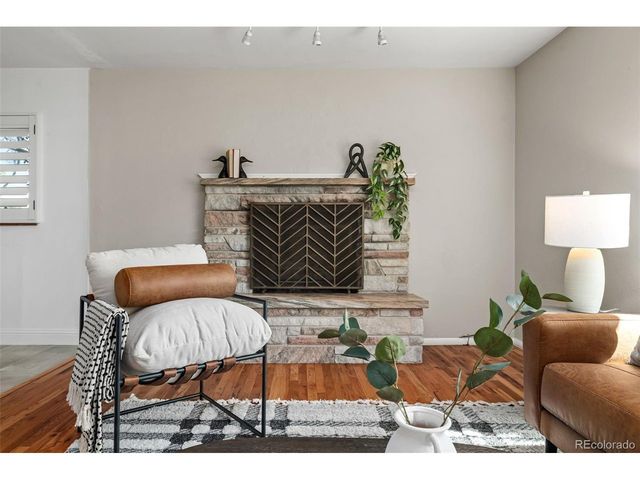 3201 S Glencoe St, Denver, CO 80222