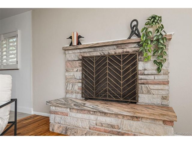 3201 S Glencoe St, Denver, CO 80222