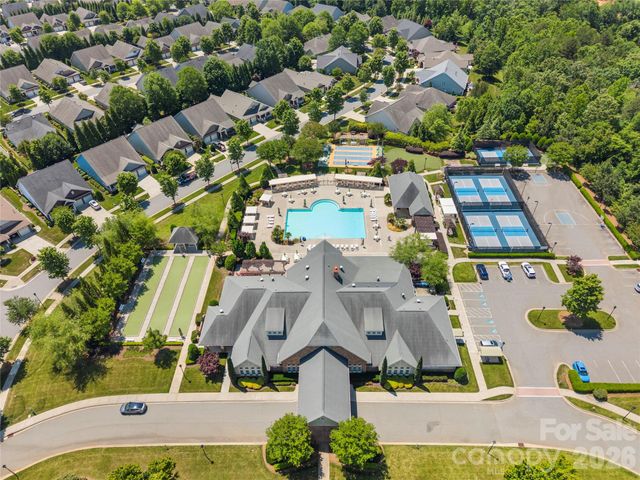 17726 Morehampton Avenue, Cornelius, NC 28031