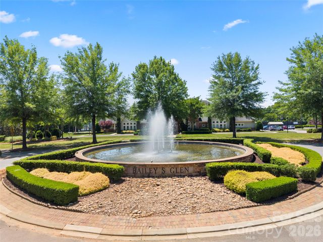 17726 Morehampton Avenue, Cornelius, NC 28031