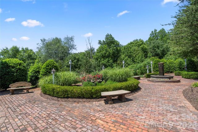 17726 Morehampton Avenue, Cornelius, NC 28031